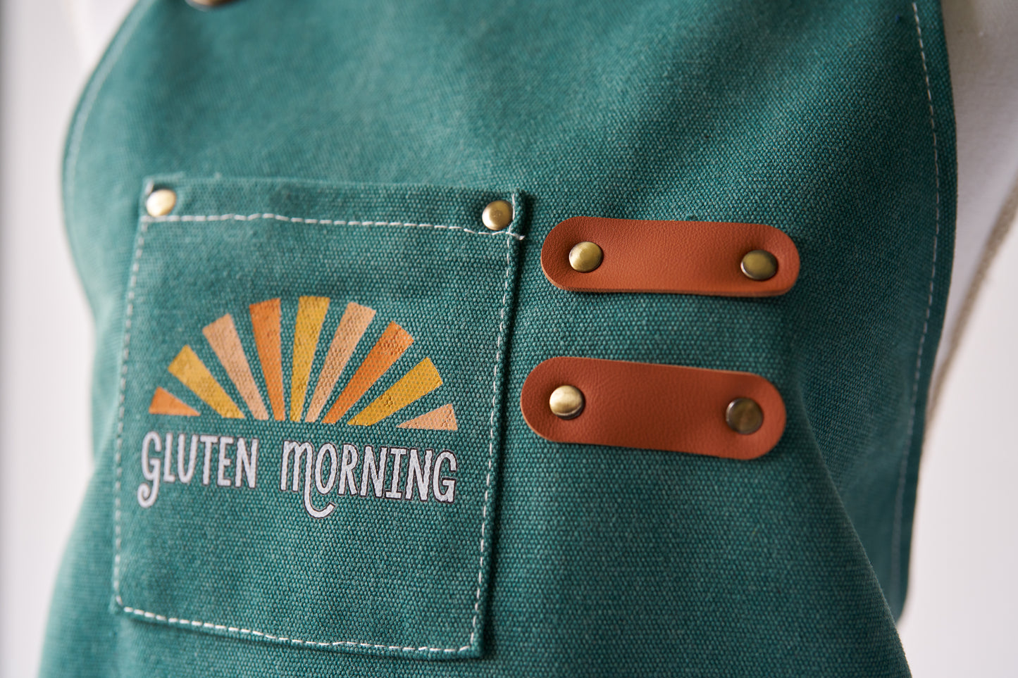 Blue 'Gluten morning' apron